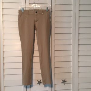 Sz small khaki stretchy pants